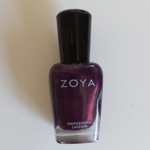 Zoya Yasmeen - NEW NEVER USED!